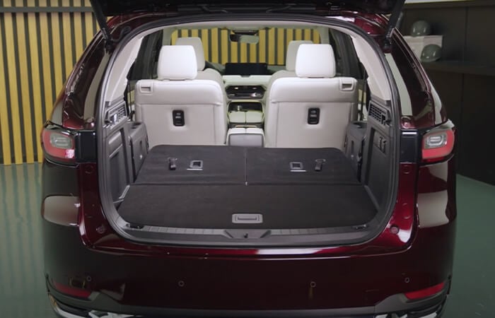 CX-90 MHEV car trunk view.